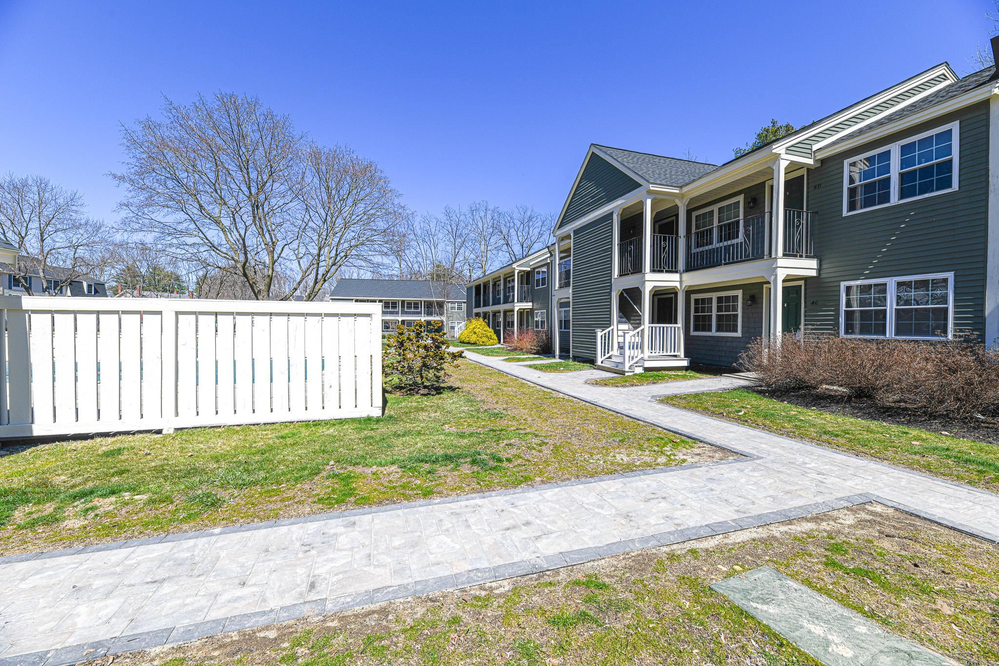 48 Cricket Brook Dover, NH 03820 - Photo 22 of 38