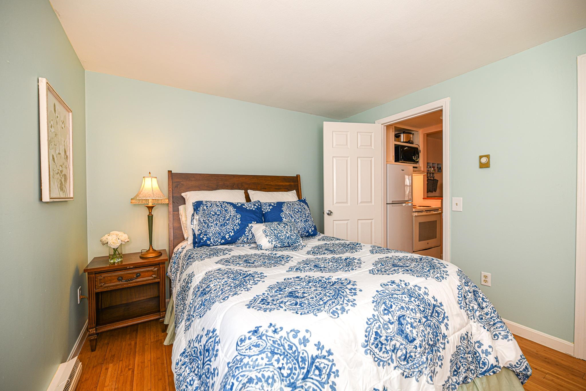 48 Cricket Brook Dover, NH 03820 - Photo 4 of 38