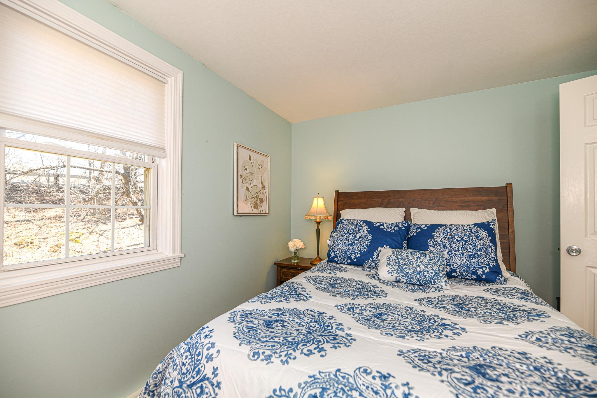 48 Cricket Brook Dover, NH 03820 - Photo 9 of 38