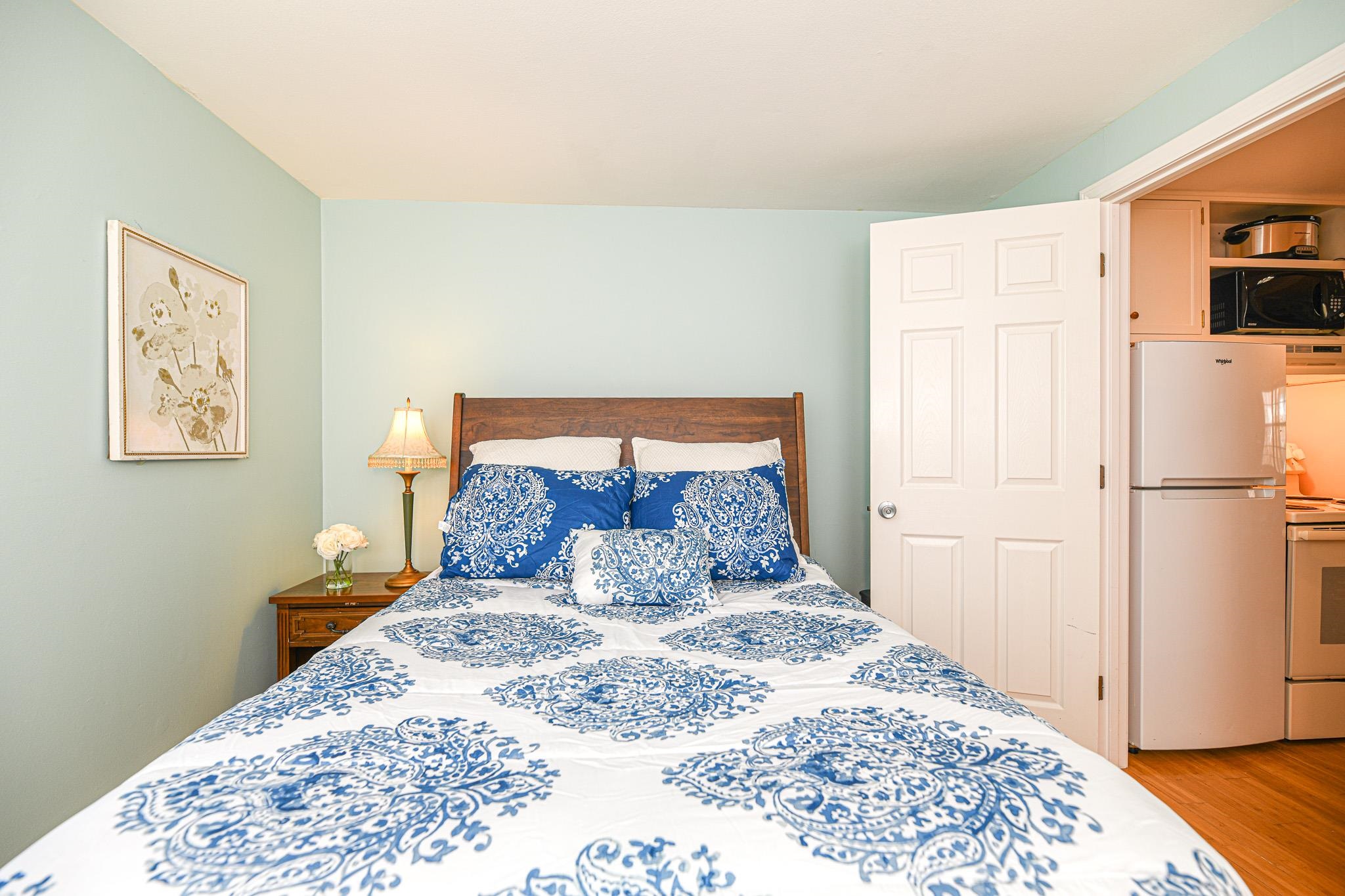 48 Cricket Brook Dover, NH 03820 - Photo 10 of 38