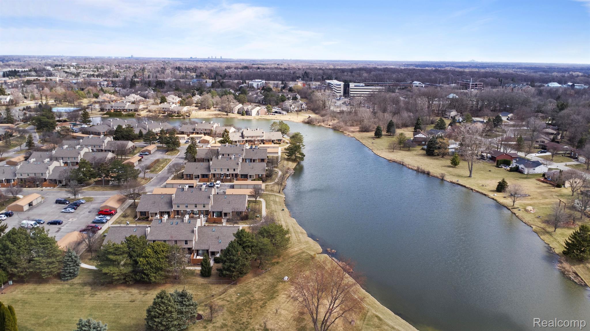 22068 Edgewater Novi, MI 48375 - Photo 36 of 37