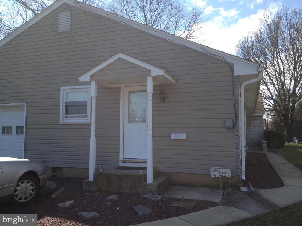 1095 North Reading Road Stevens, PA 17578 - Photo 4 of 16