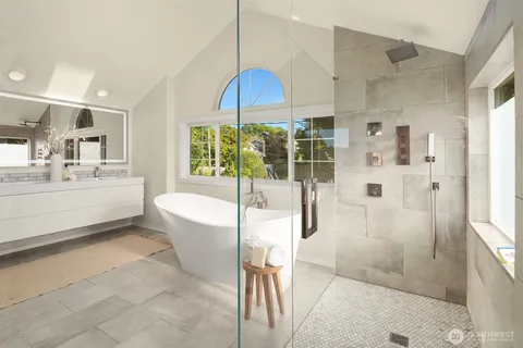 $2,325,000 | 2112 North 64th Street, Seattle, WA 98103
