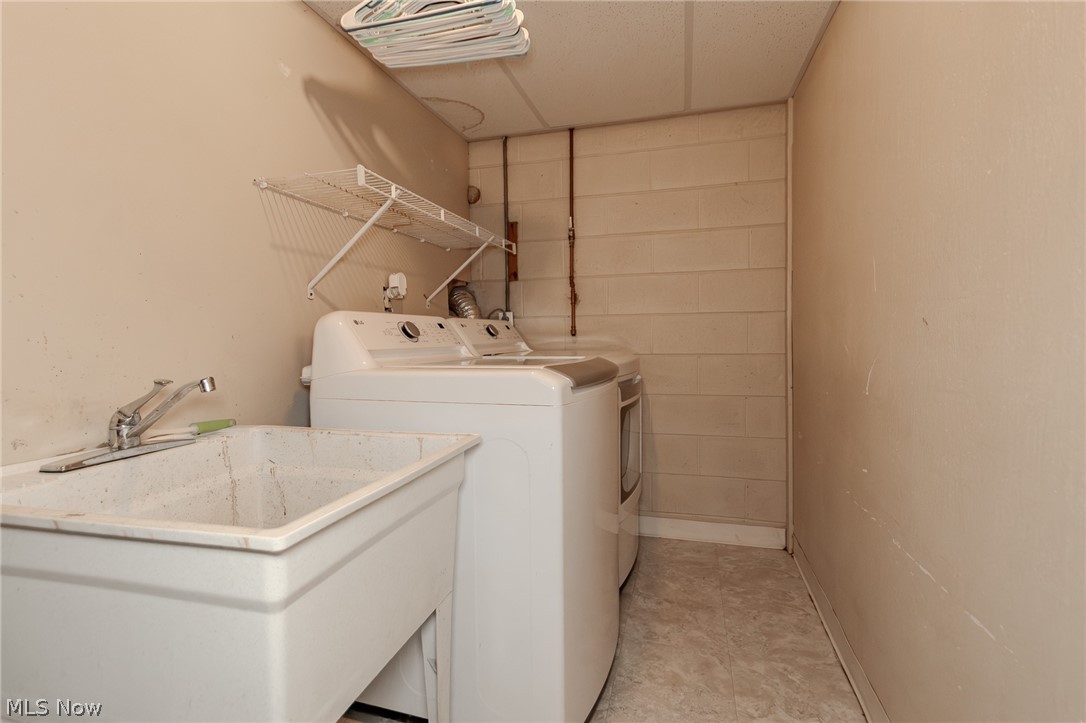 1856 Sterling Road Madison, OH 44057 - Photo 21 of 31 Gallery Image 21
