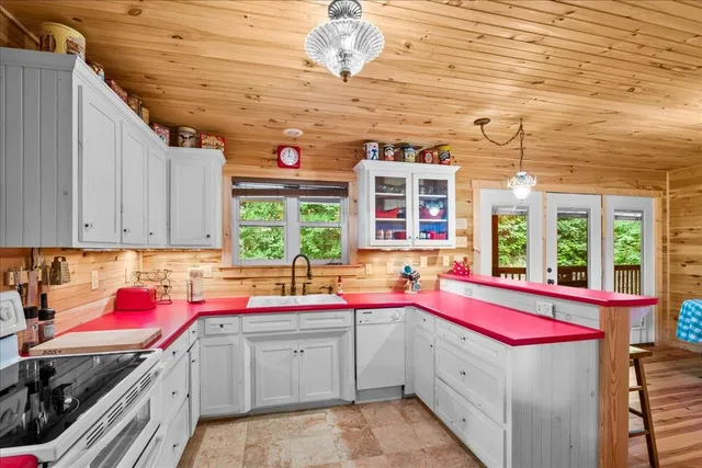 $565,000 | 80 Rosemond Road, Cleveland, SC 29635