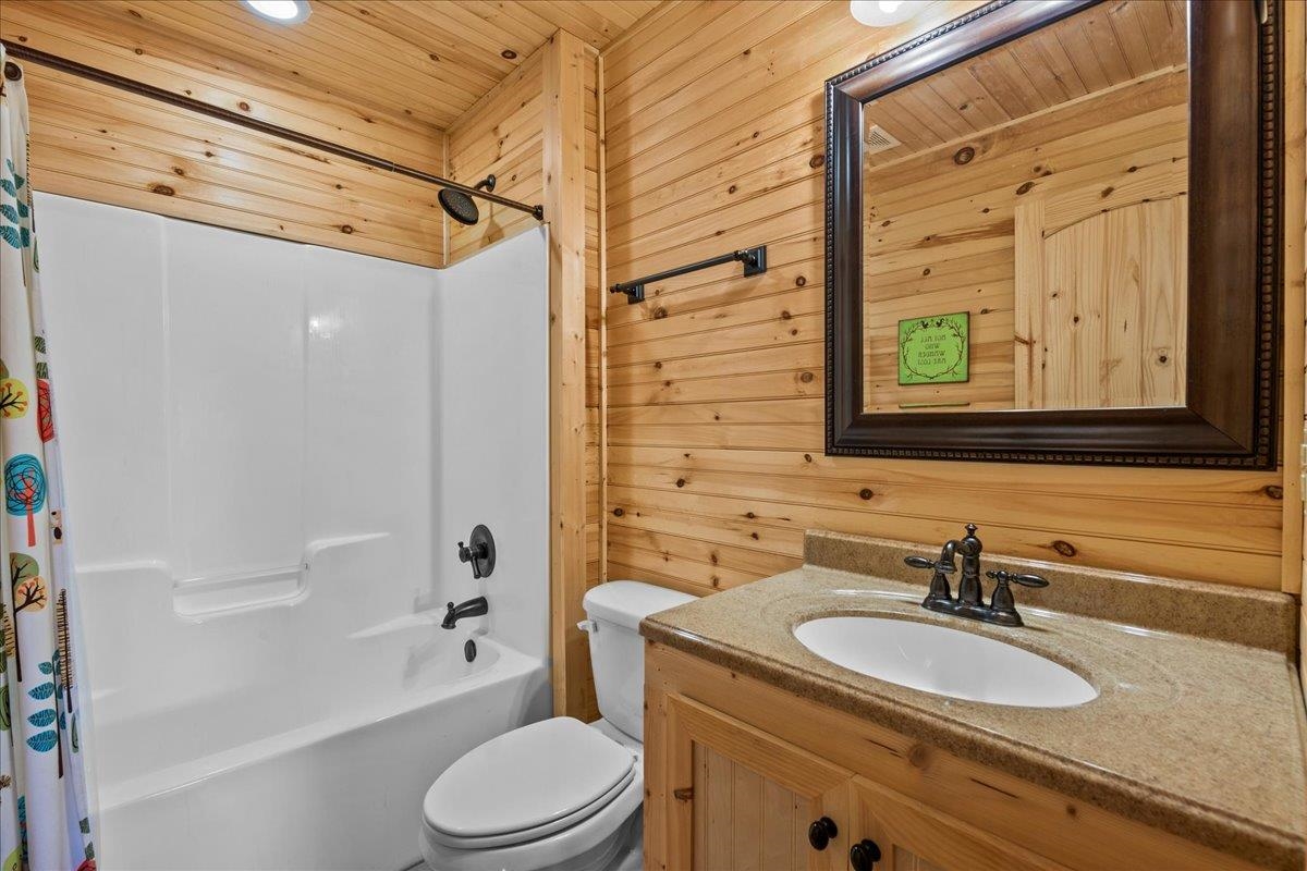 80 Rosemond Road Cleveland, SC 29635 - Photo 31 of 45