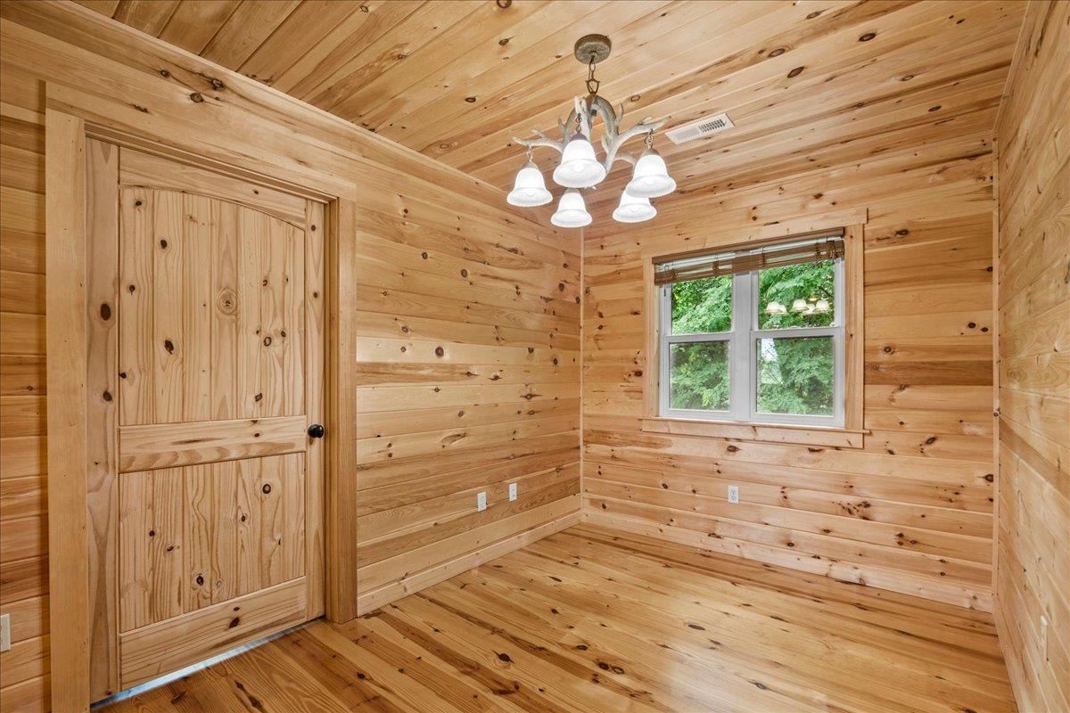 80 Rosemond Road Cleveland, SC 29635 - Photo 32 of 45