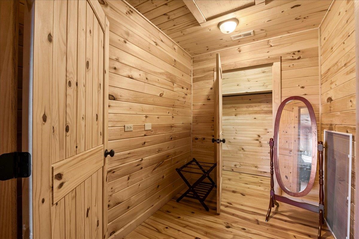 80 Rosemond Road Cleveland, SC 29635 - Photo 34 of 45