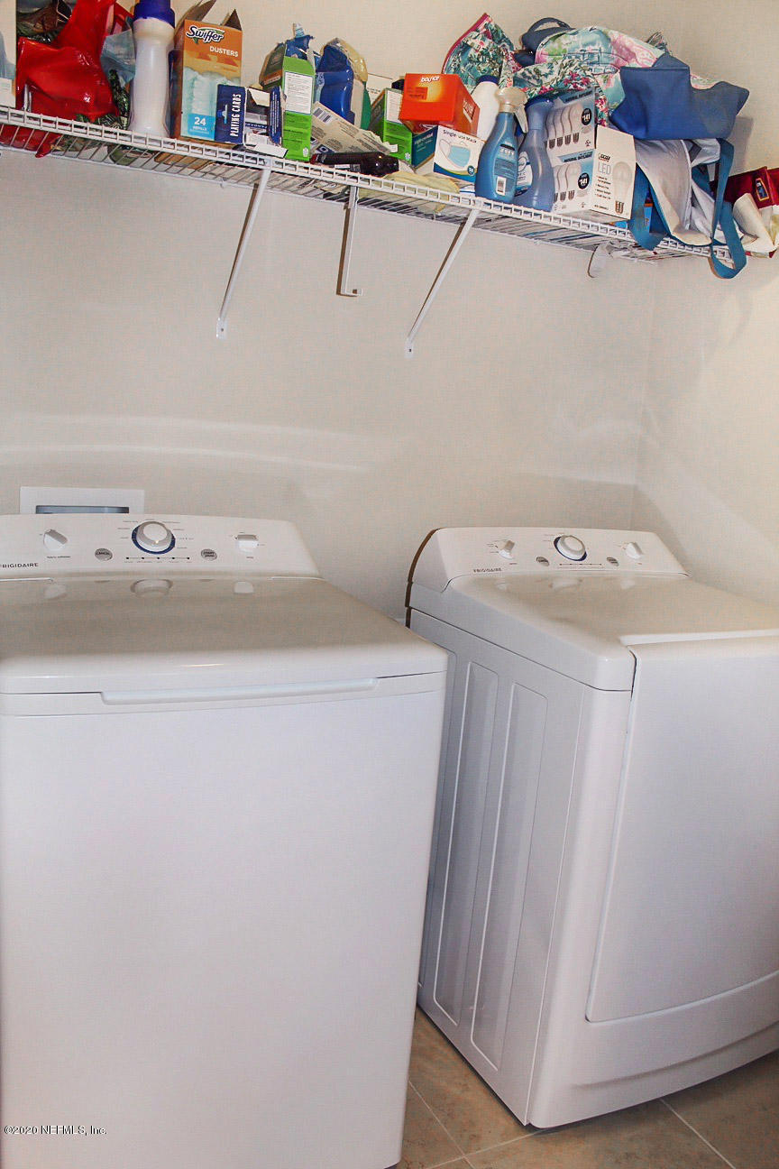 16080 Tisons Bluff Road Jacksonville, FL 32218 - Photo 9 of 16 Laundry Room