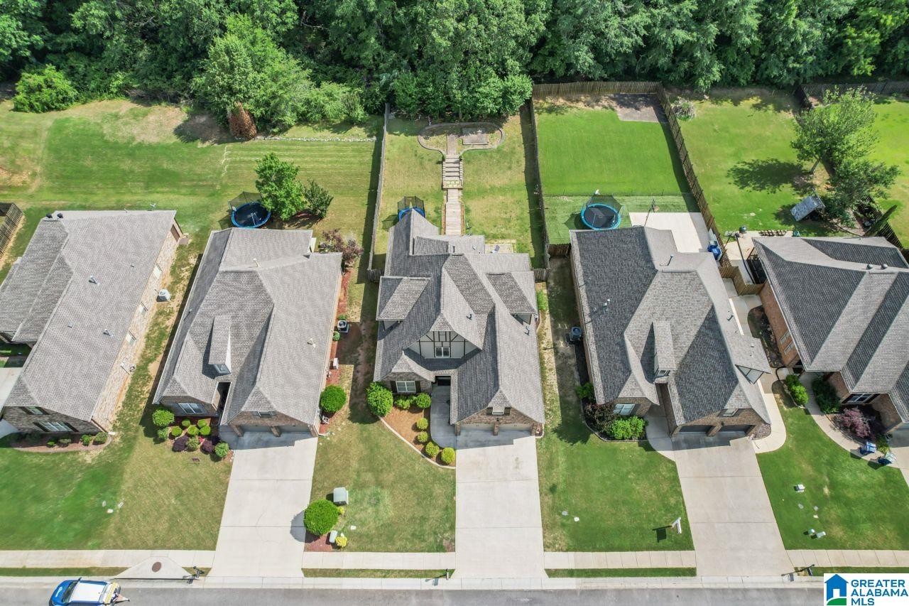 413 Heathersage Road Alabaster, AL 35114 - Photo 4 of 44