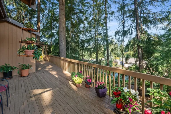 $895,000 | 323 Keach Court, Steilacoom, WA 98388
