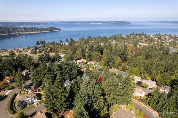 $895,000 | 323 Keach Court, Steilacoom, WA 98388