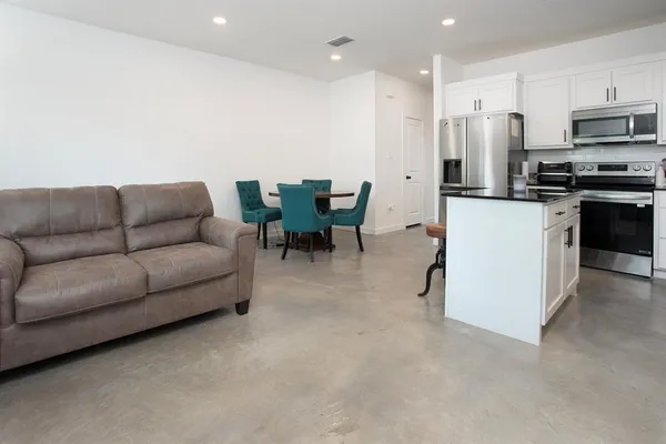 a view of entryway and hall