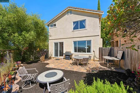 $849,000 | 4000 Hiller Lane, Martinez, CA 94553