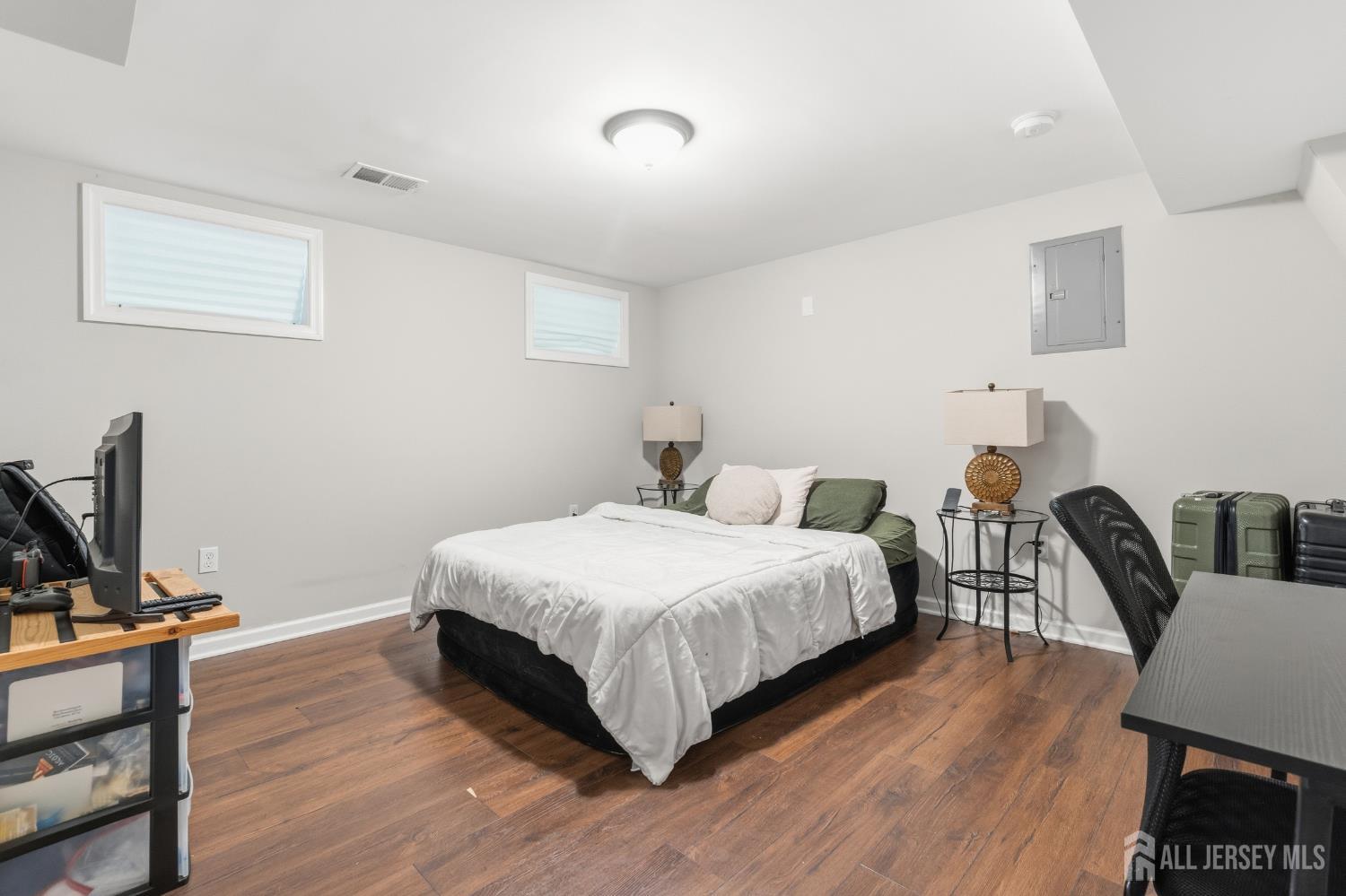 24 Wilk Road Edison, NJ 08837 - Photo 29 of 41