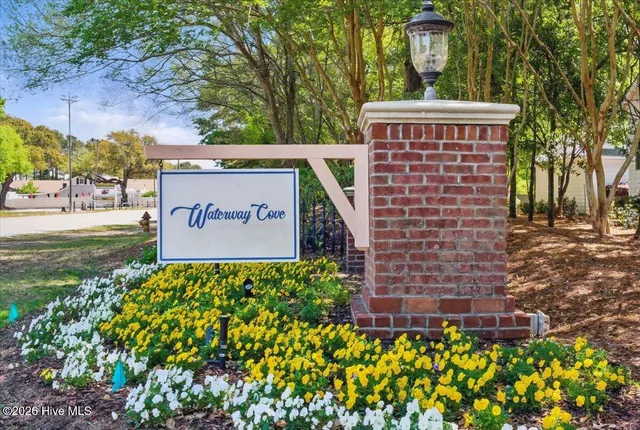 $485,000 | 6499 Square Knot Lane Southwest, Ocean Isle Beach, NC 28469