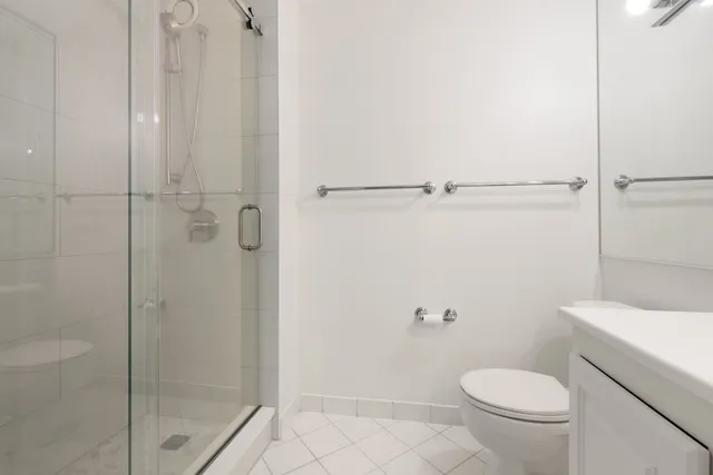 $315,000 | 345 North LaSalle Street, Unit 407, Chicago, IL 60654