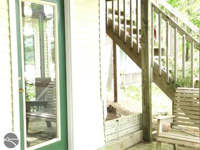 185 High Lake Road Traverse City, MI 49696 - Photo 20 of 24 1735065-19.JPG