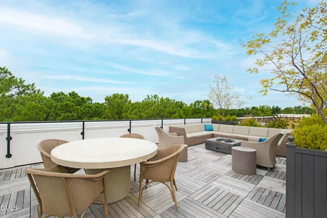 $1,600,000 | 620 Wade Avenue, Unit 103, Raleigh, NC 27605