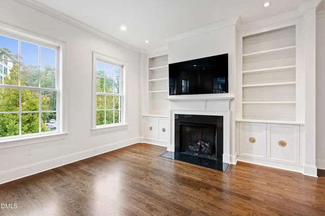 $1,600,000 | 620 Wade Avenue, Unit 103, Raleigh, NC 27605