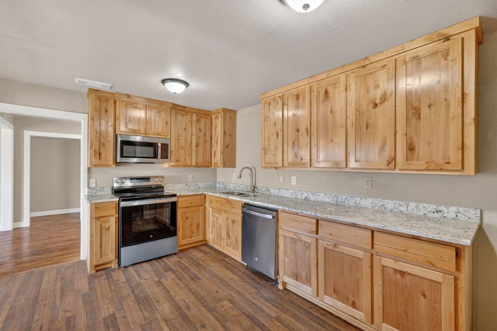 535 Hurt Street Dublin, TX 76446 - Photo 21 of 30