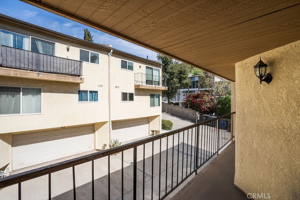 1881 Alpha Road, Unit 3 Glendale, CA 91208 - Photo 33 of 54 PRIMARY BALCONY