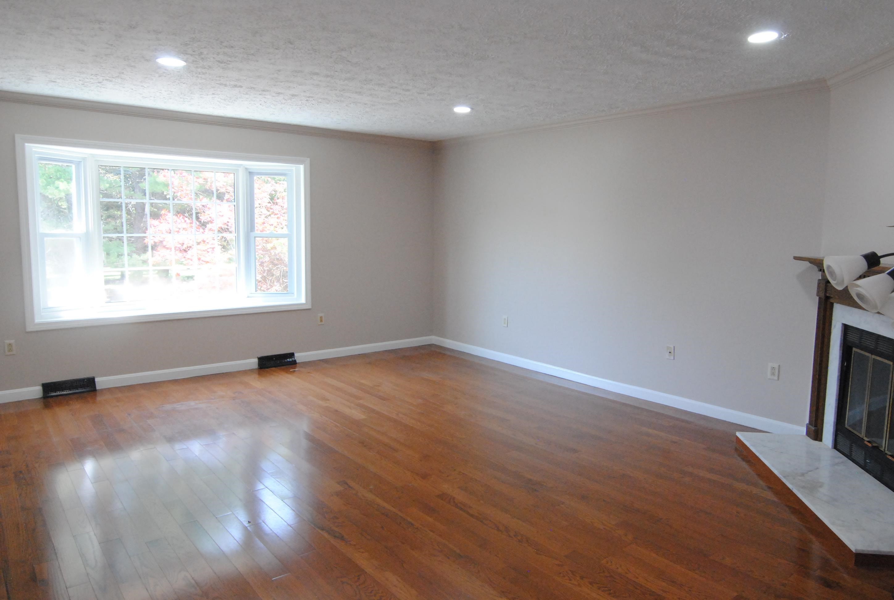 25 Cadogan Way Nashua, NH 03062 - Photo 4 of 22