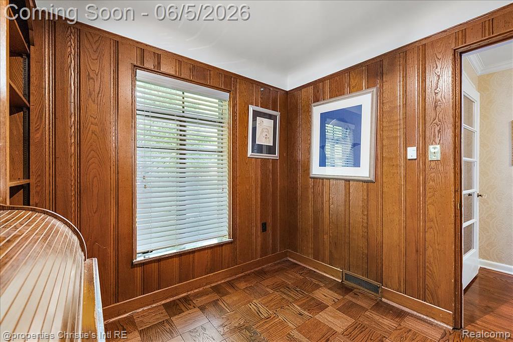1257 Audubon Road Grosse Pointe, MI 48230 - Photo 15 of 82