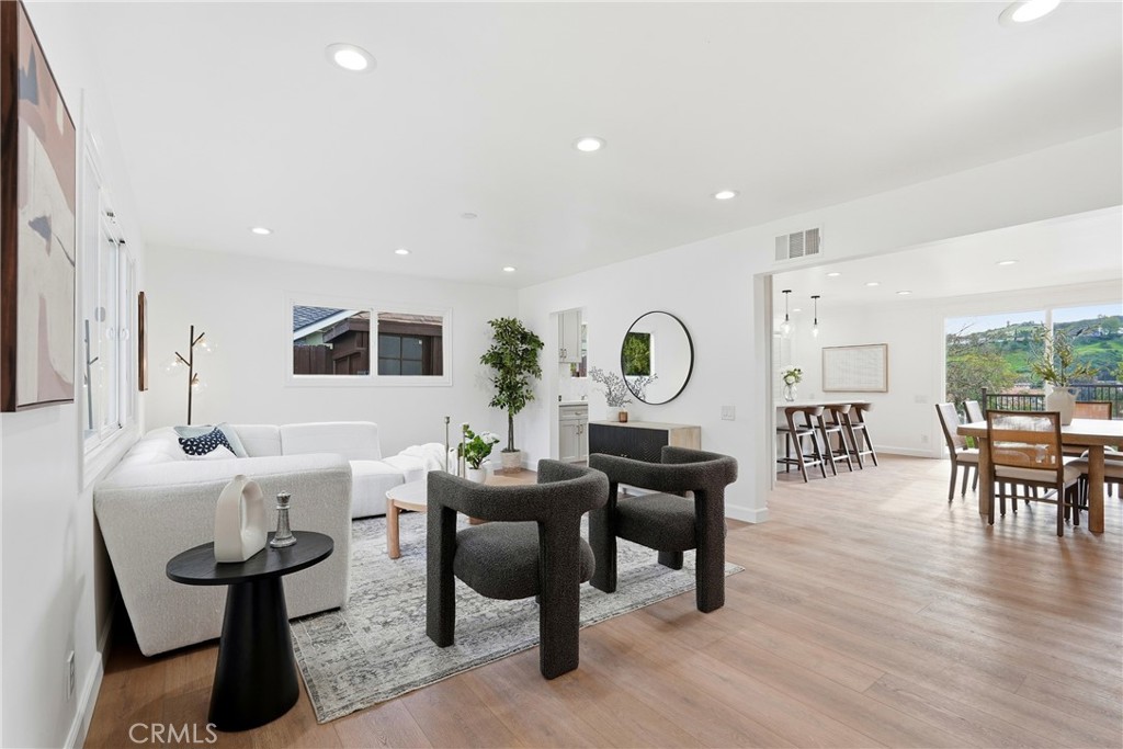 24308 Highlander Road West Hills, CA 91307 - Photo 15 of 62