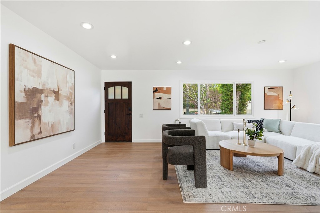 24308 Highlander Road West Hills, CA 91307 - Photo 18 of 62