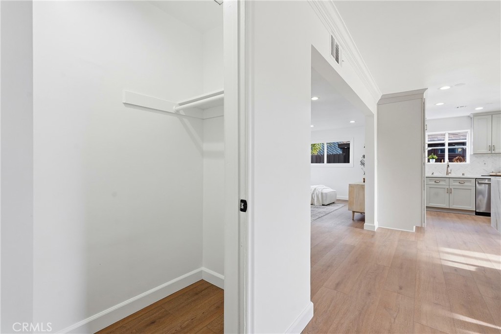 24308 Highlander Road West Hills, CA 91307 - Photo 20 of 62