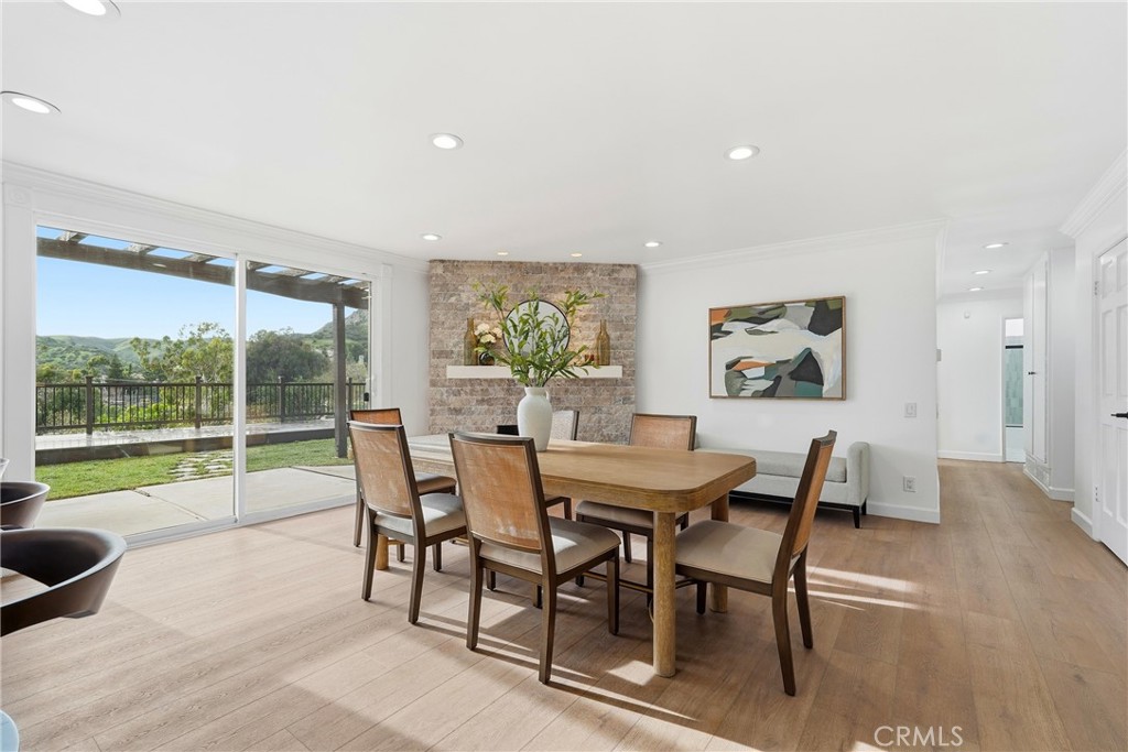 24308 Highlander Road West Hills, CA 91307 - Photo 4 of 62