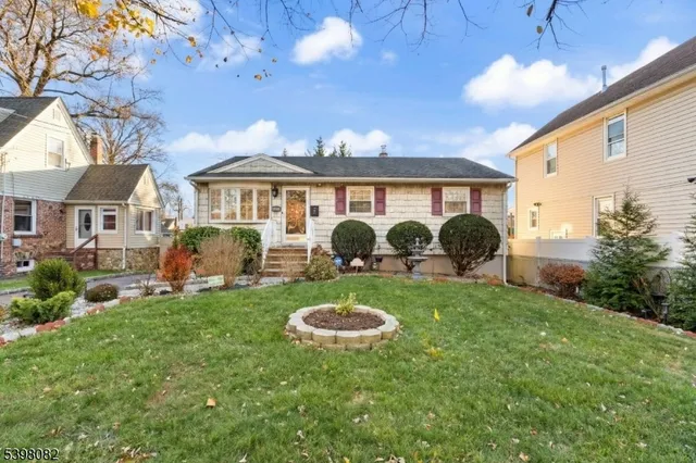 $539,000 | 698 West Lake Avenue, Rahway, NJ 07065