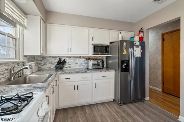 $539,000 | 698 West Lake Avenue, Rahway, NJ 07065