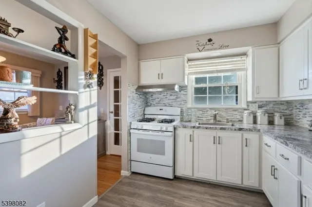 $539,000 | 698 West Lake Avenue, Rahway, NJ 07065