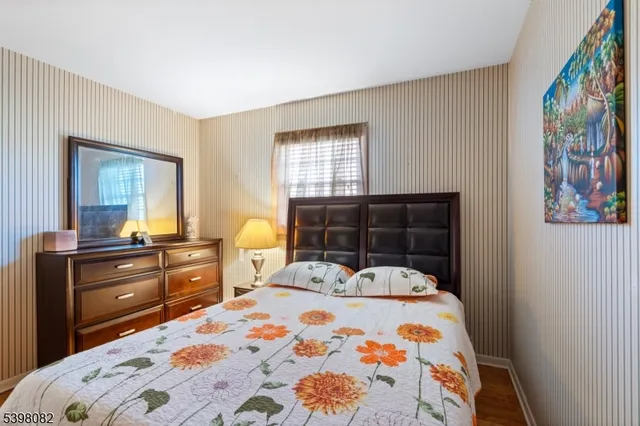 $539,000 | 698 West Lake Avenue, Rahway, NJ 07065