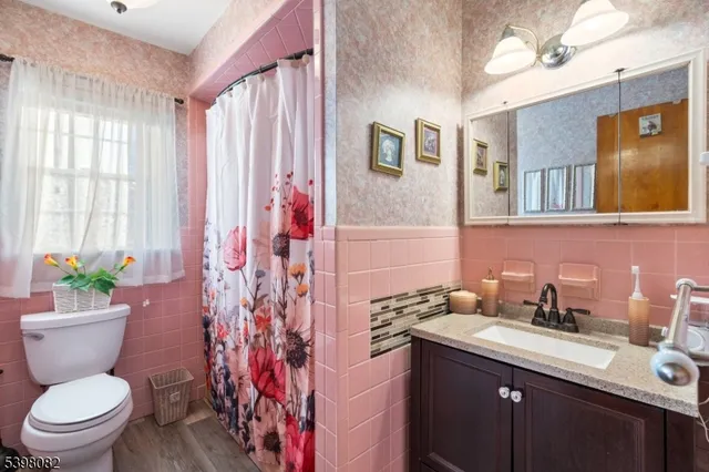 $539,000 | 698 West Lake Avenue, Rahway, NJ 07065