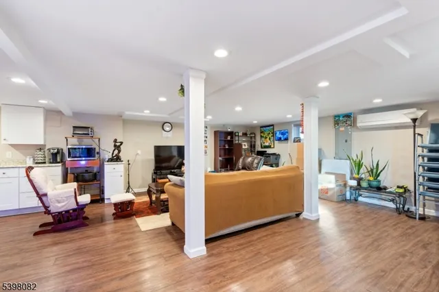 $539,000 | 698 West Lake Avenue, Rahway, NJ 07065