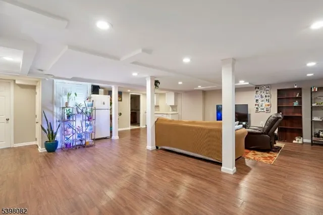 $539,000 | 698 West Lake Avenue, Rahway, NJ 07065