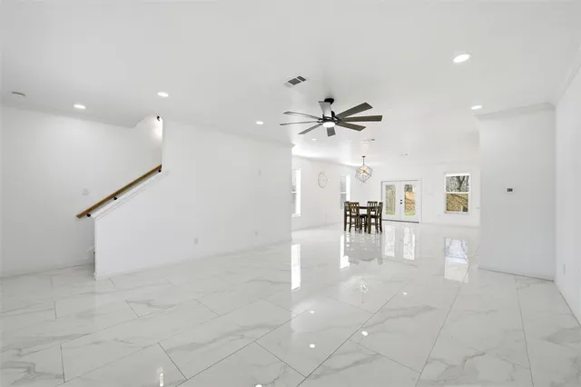 $349,000 | 808 Pecan Avenue, Waco, TX 76704