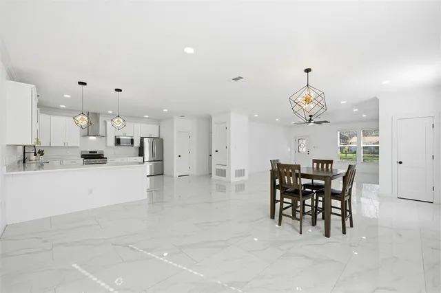 $349,000 | 808 Pecan Avenue, Waco, TX 76704