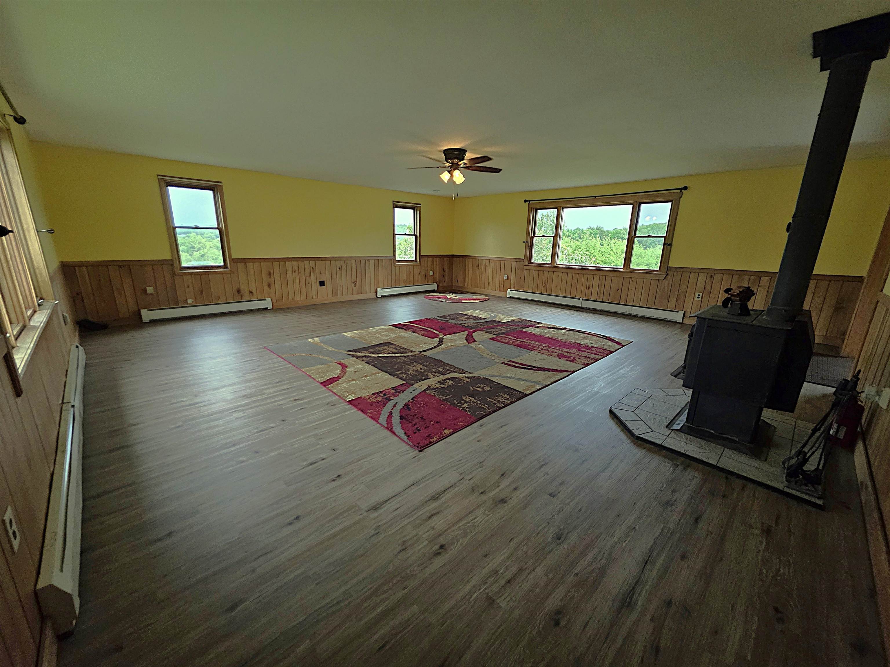 427 Stone Road Williamstown, VT 05679 - Photo 4 of 60