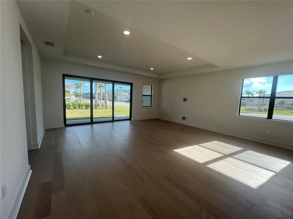 18460 Midsummer Place Venice, FL 34293 - Photo 21 of 94