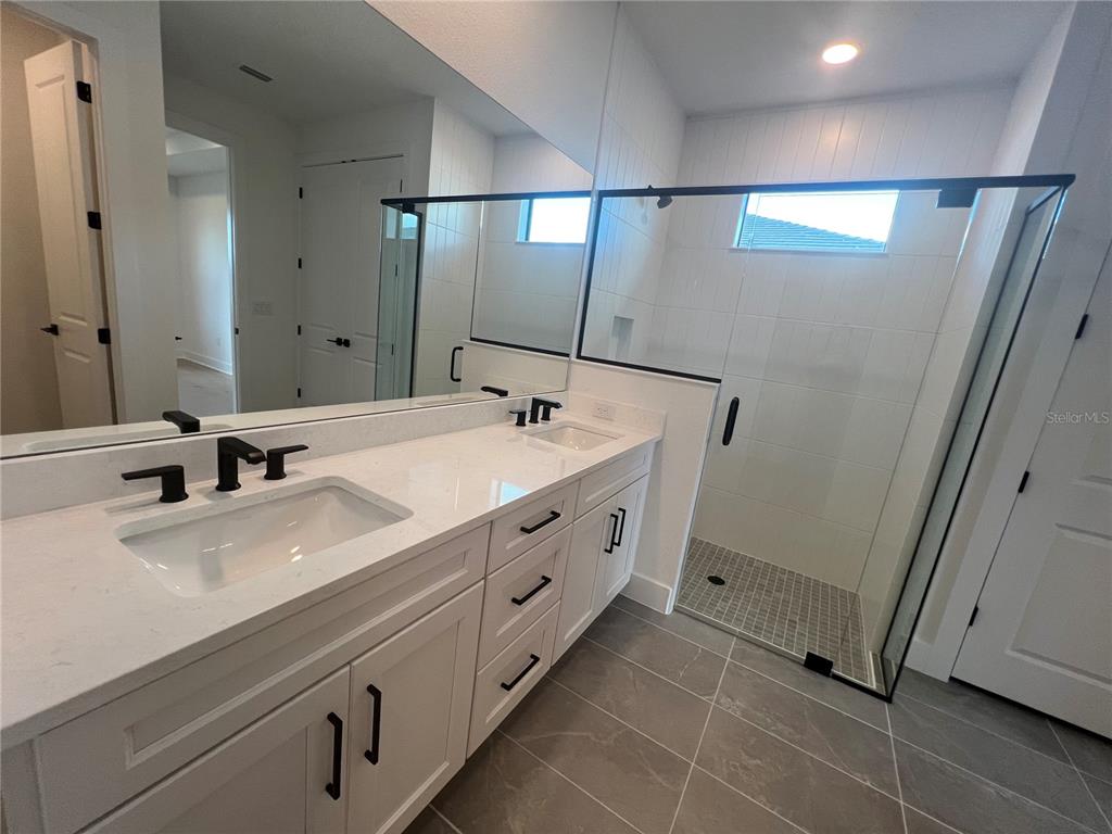 18460 Midsummer Place Venice, FL 34293 - Photo 28 of 94