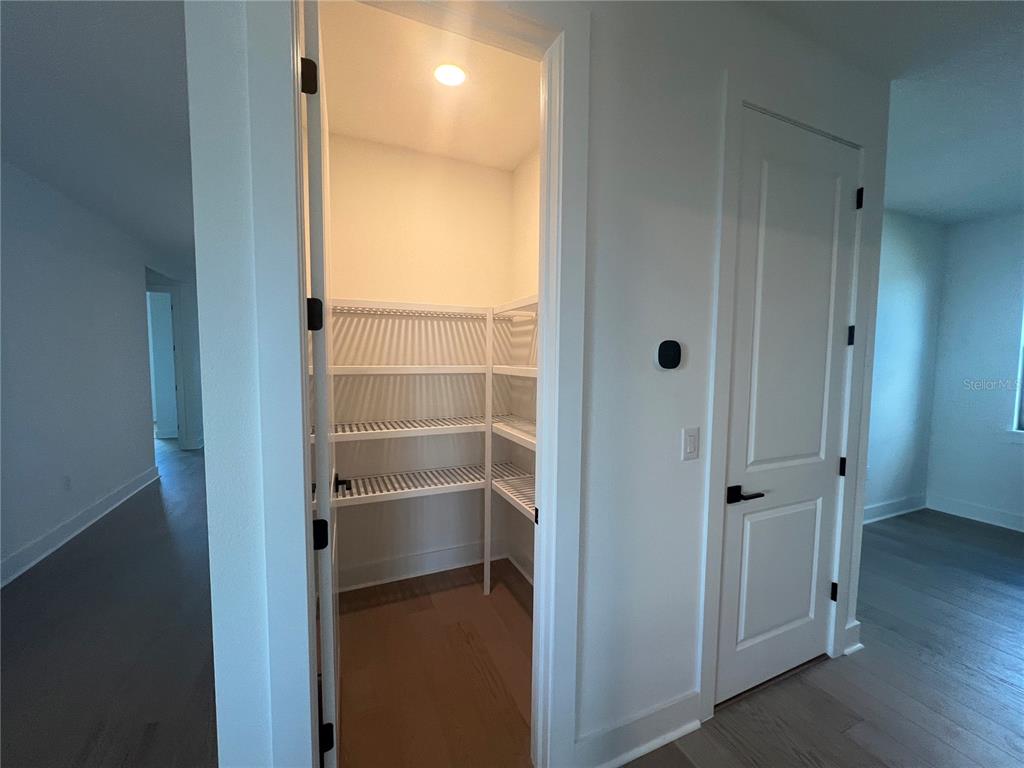 18460 Midsummer Place Venice, FL 34293 - Photo 31 of 94