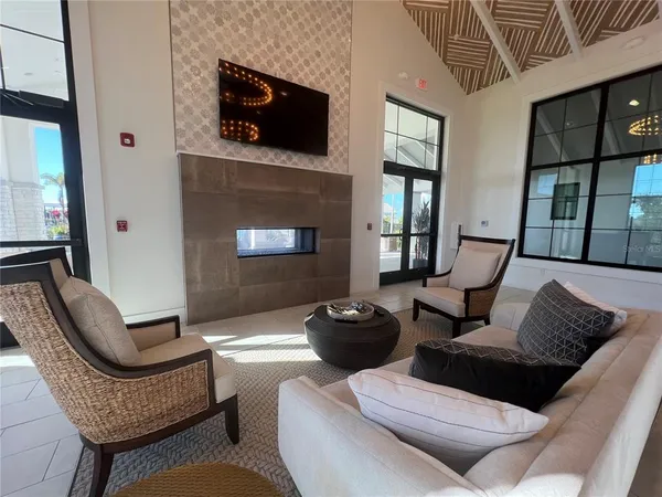 $3,250 | 18460 Midsummer Place, Venice, FL 34293