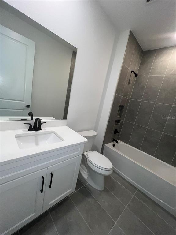 18460 Midsummer Place Venice, FL 34293 - Photo 9 of 94