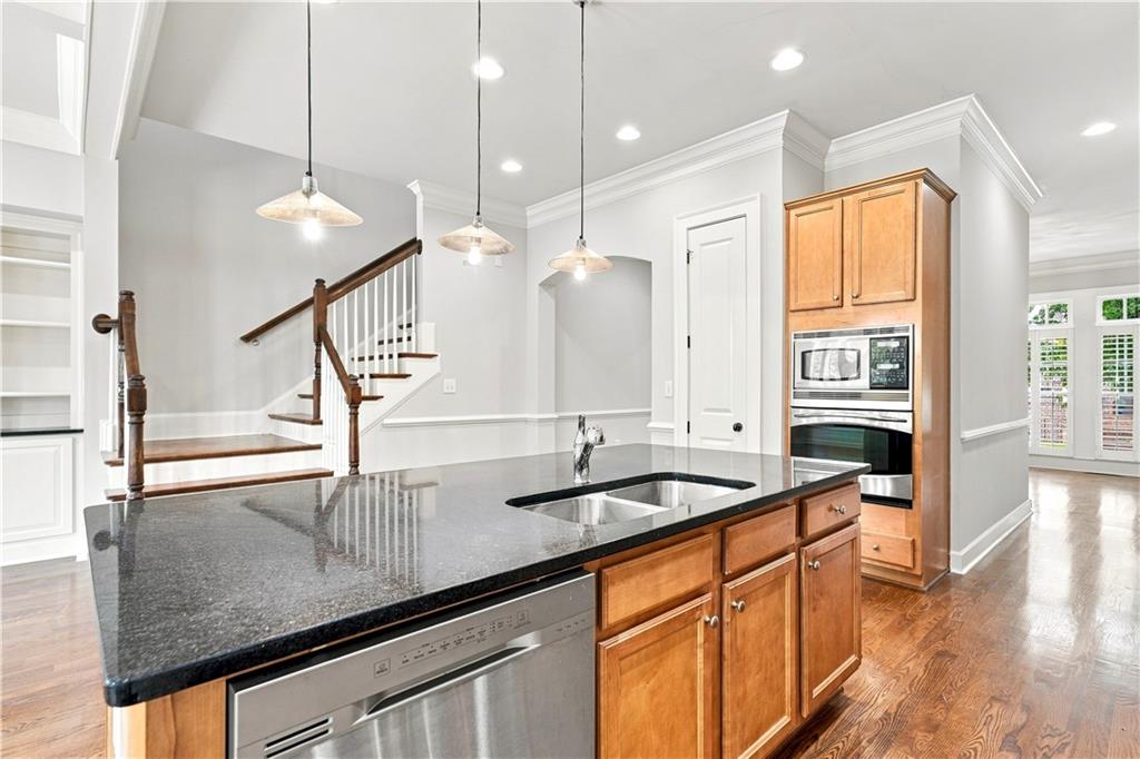 102 Riversgate Drive Sandy Springs, GA 30339 - Photo 19 of 75 Gallery Image 19