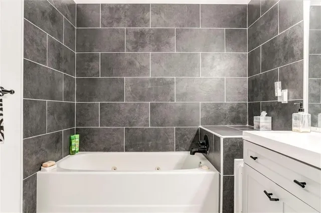 $220,000 | 1431 South 50th Street, Kansas City, KS 66106