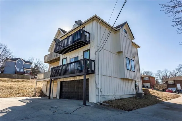 $220,000 | 1431 South 50th Street, Kansas City, KS 66106